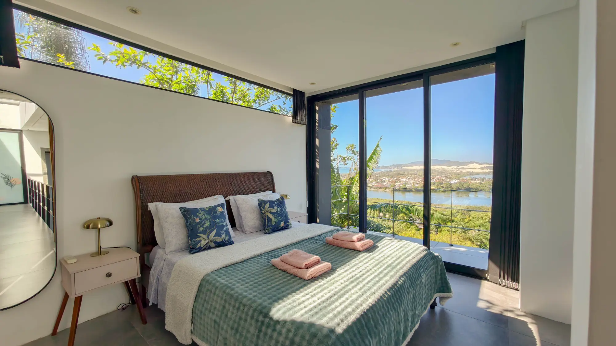 Casa Galeria - Varanda Privativa