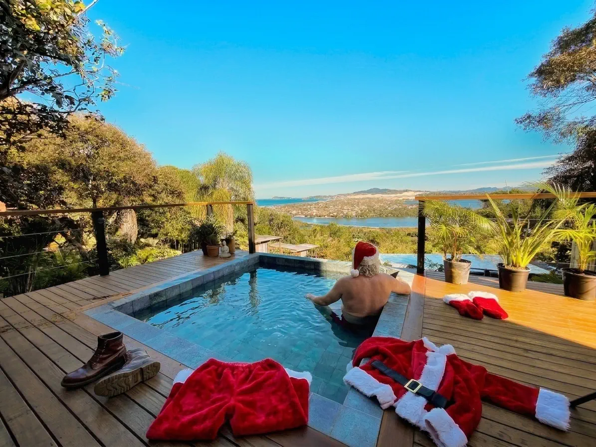 Christmas in Praia do Rosa: high season's secret