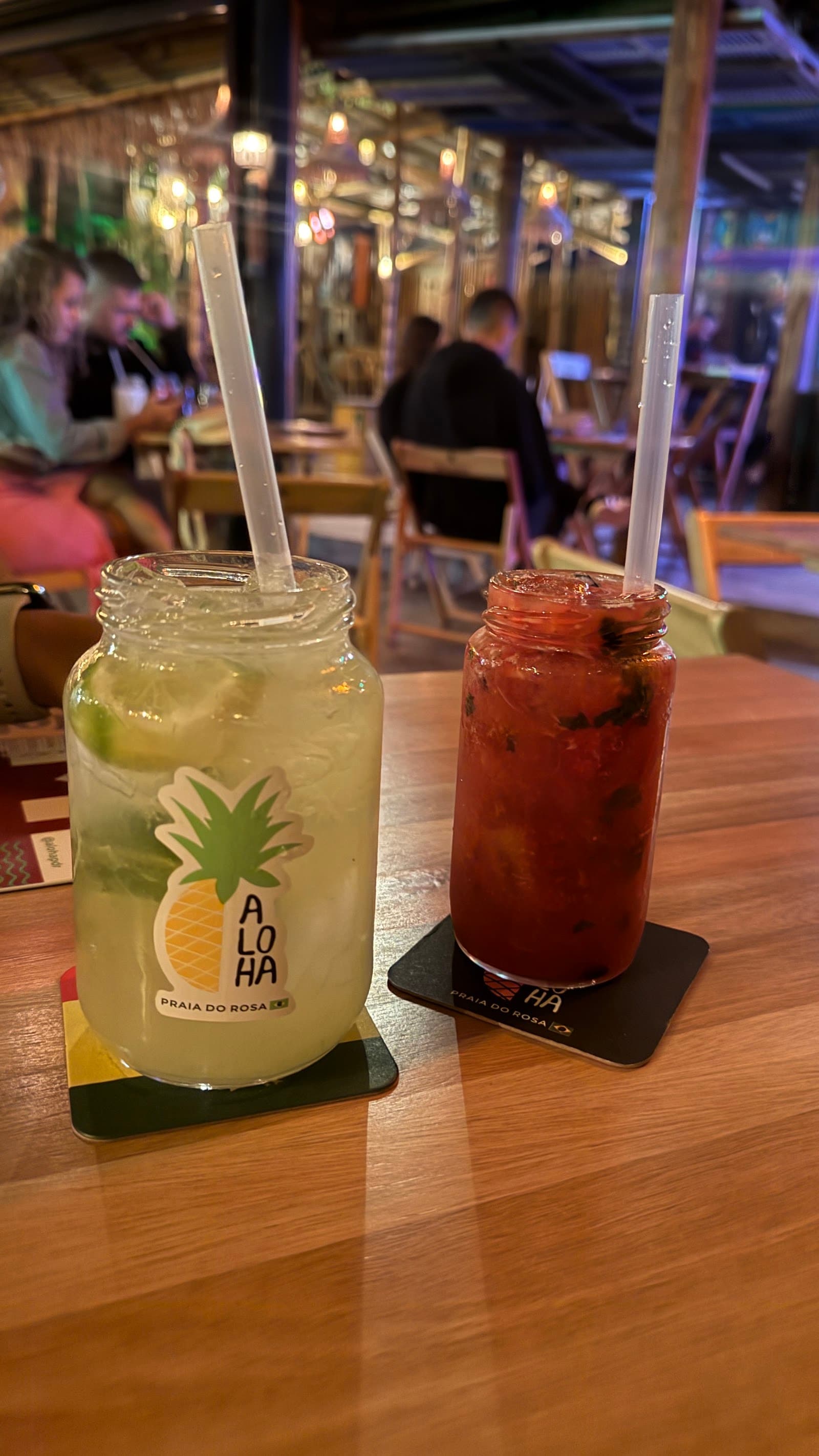 Aloha Bar - Praia do Rosa Sc