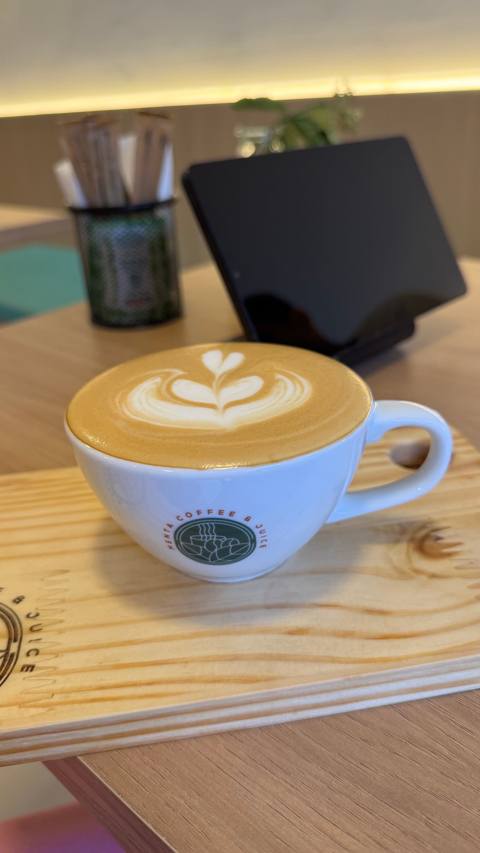Menta coffee & Juice, Campo D'una